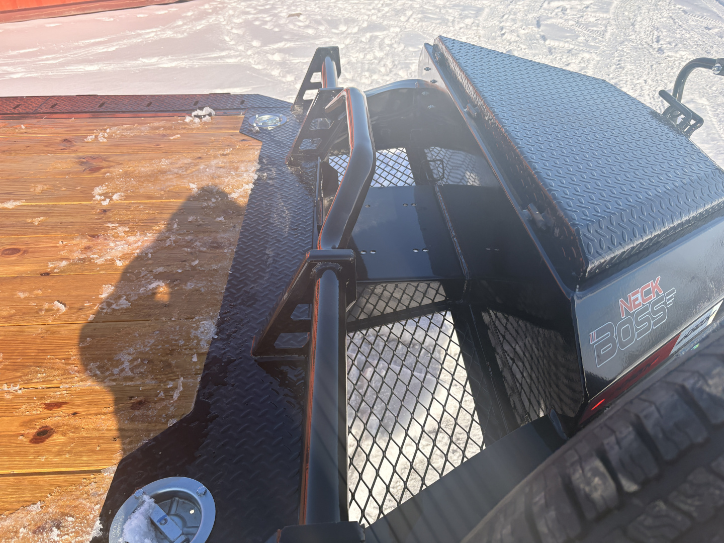 EHZ 102''X 20' EQUIPMENT HAULER W/MAX RAMPS 14000LB GVWR - Image 3