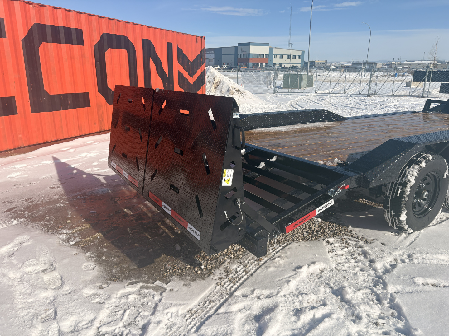 EHZ 102''X 20' EQUIPMENT HAULER W/MAX RAMPS 14000LB GVWR - Image 7