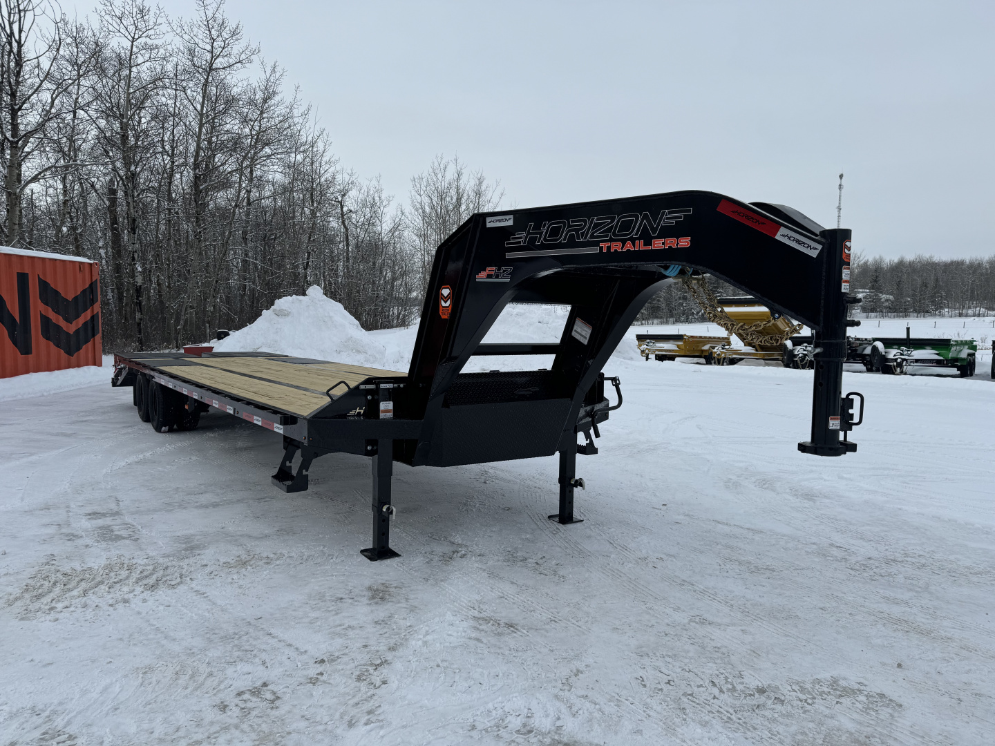 FHZ 102''X 30' LOW-PRO GOOSE W/ MOUNTAIN RAMPS 25000 GVWR - Image 2